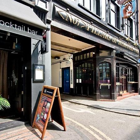 F3 Greek Street By City Living Londres Extérieur photo